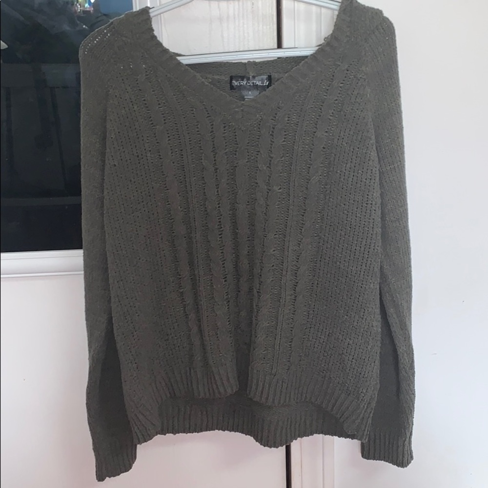 3/$25🦋Every Detail LA Sage Green Sweater Hoodie